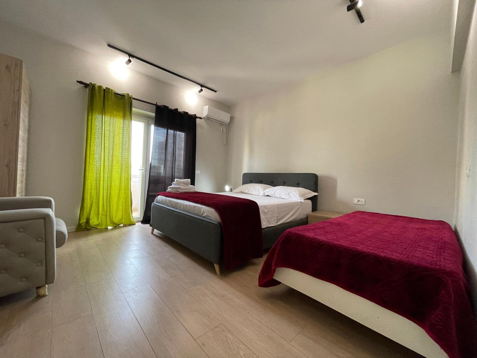 Downtown View Modern Apartment 地拉那 外观 照片